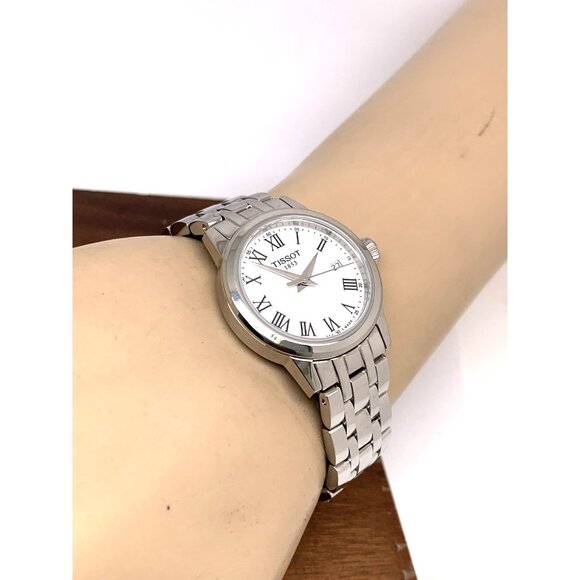 Tissot Women's Watch Swiss Quartz White Dial 28mm Silver Steel T1292101101300 - Picture 5 of 13